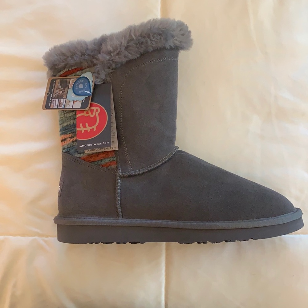 Brand New Willow Lamo Boots.  Never Worn.
